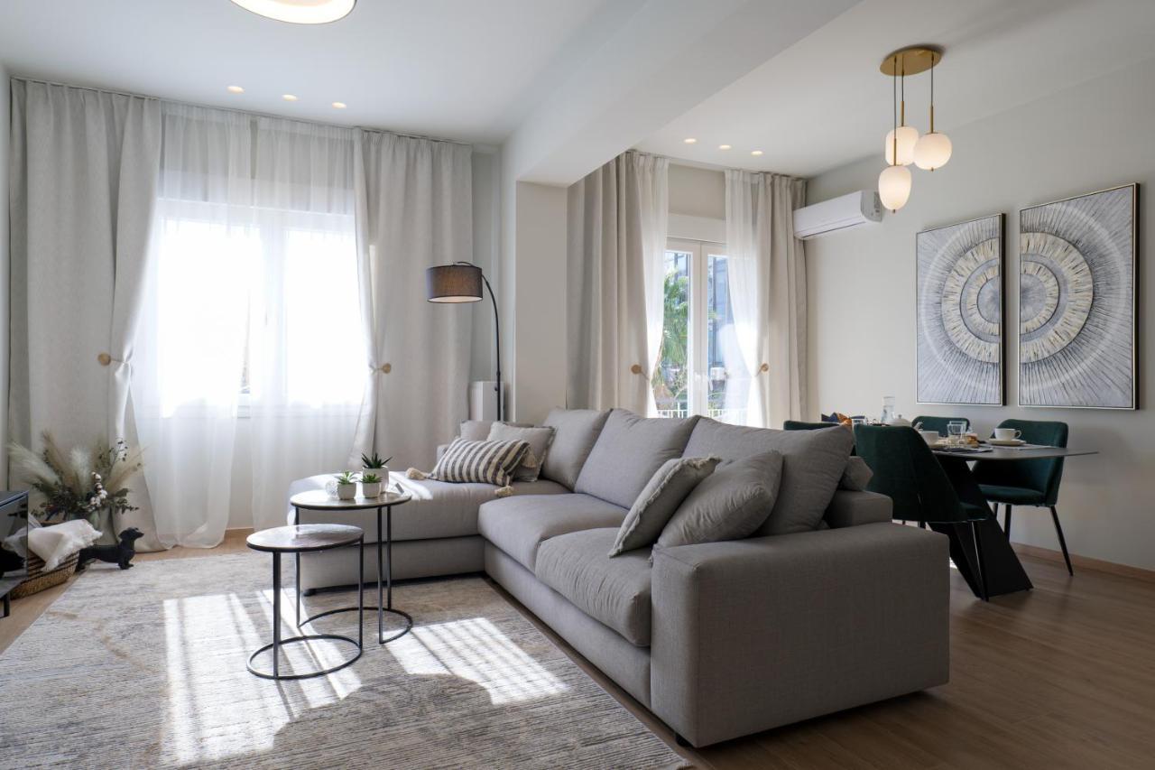 Acropolis Deluxe 2Br Apartment Athens Ngoại thất bức ảnh