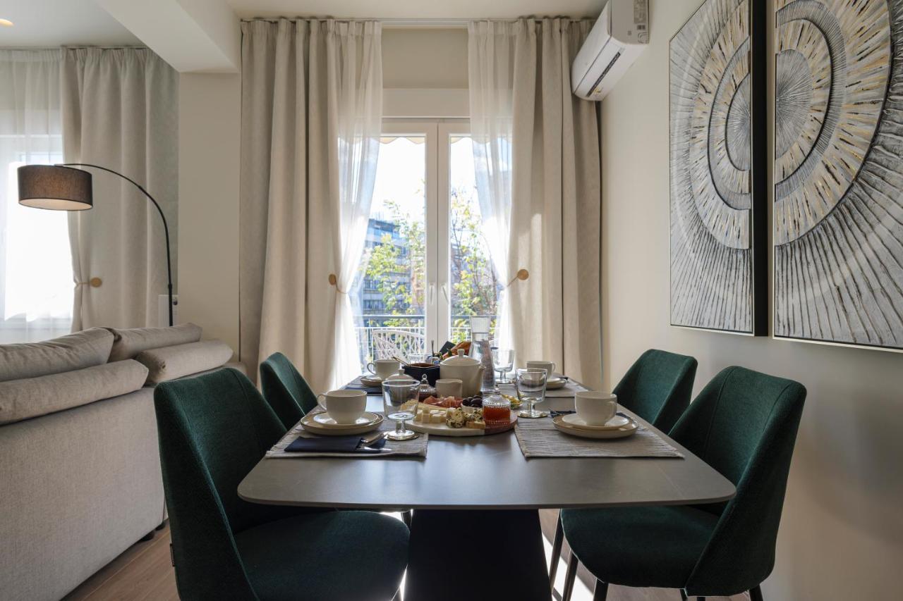 Acropolis Deluxe 2Br Apartment Athens Ngoại thất bức ảnh