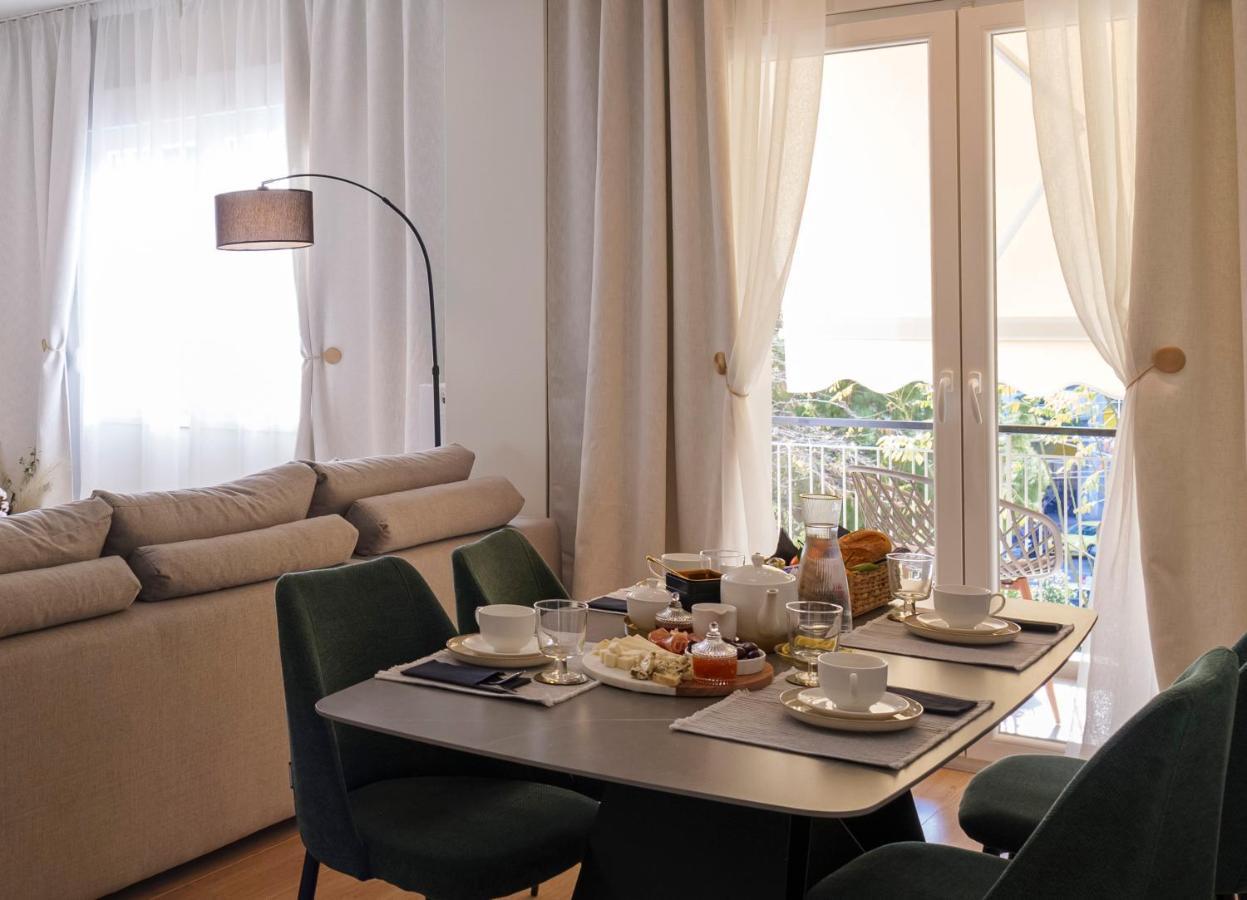 Acropolis Deluxe 2Br Apartment Athens Ngoại thất bức ảnh